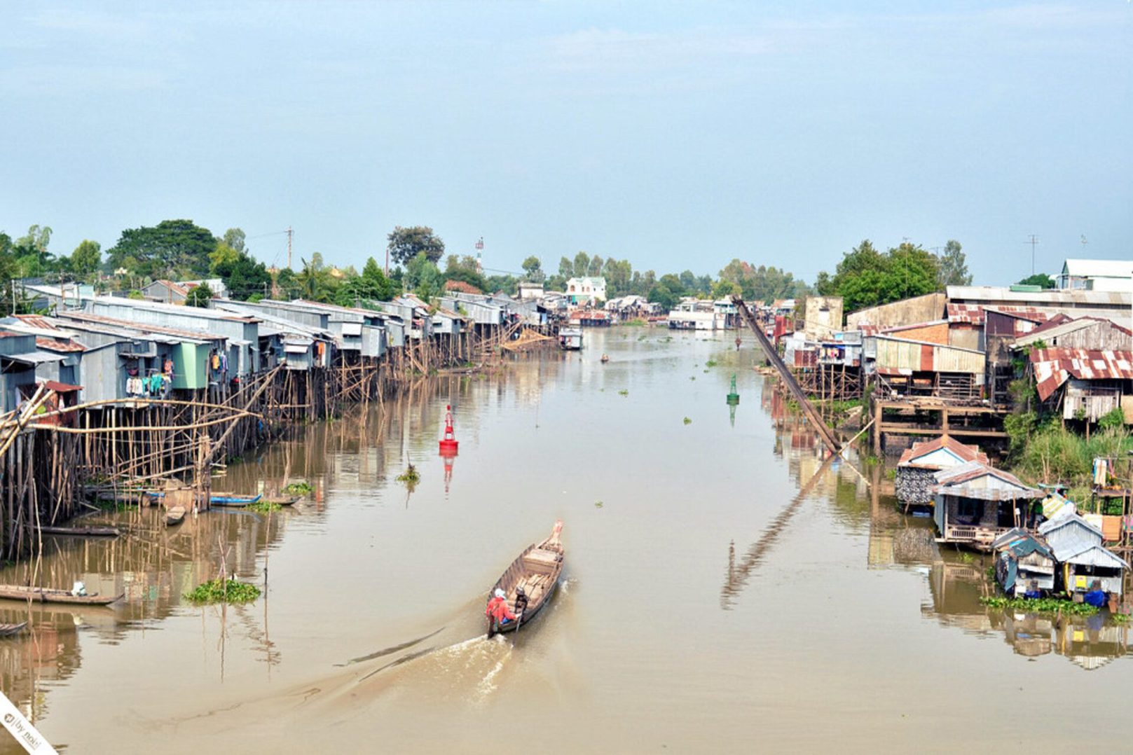 Em Yêu Dòng Kênh Nhỏ Gallery 1