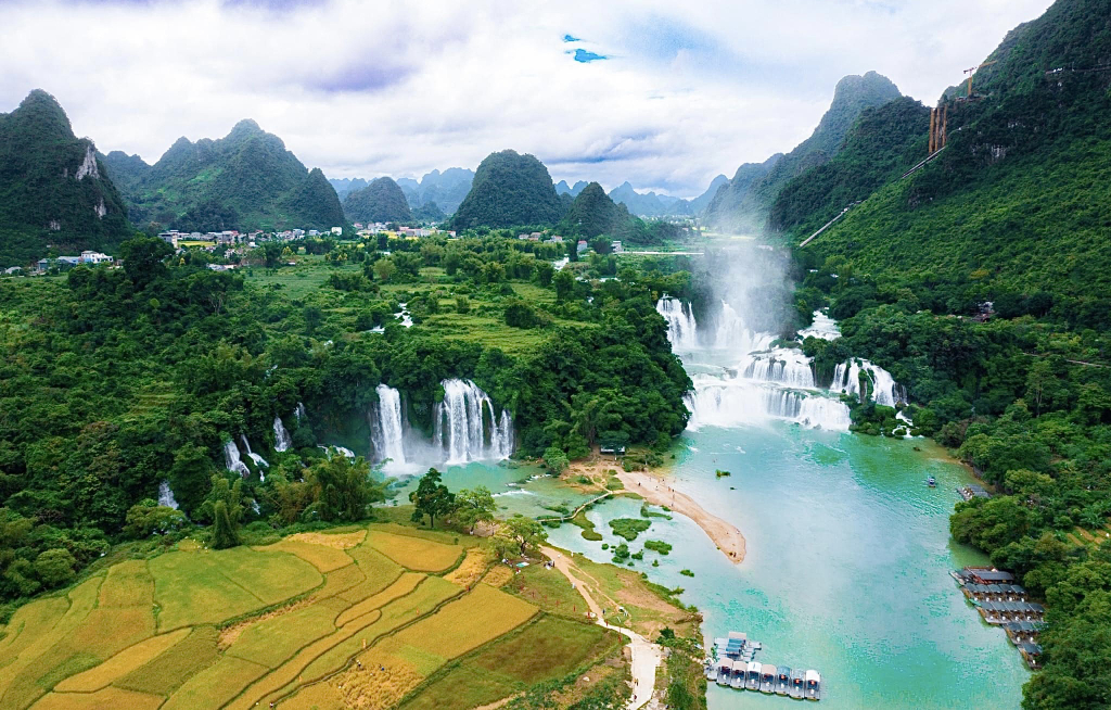 Vẻ đẹp không gì sánh bằng Gallery 1