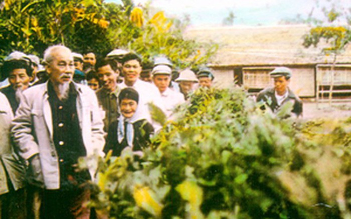 Về Thăm Quê Bác Gallery 1