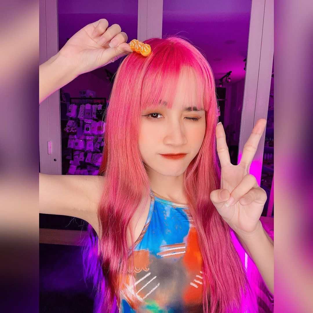 Vẹ Vẹ Tên Thật Là Gì?