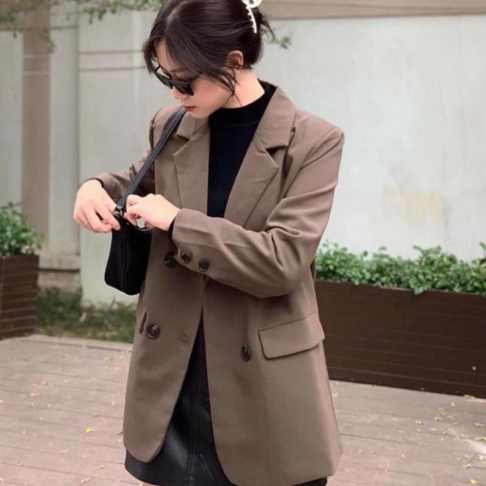 Vest Cho Nữ Lùn: Bí Quyết Chọn Váy Tôn Dáng Ngay