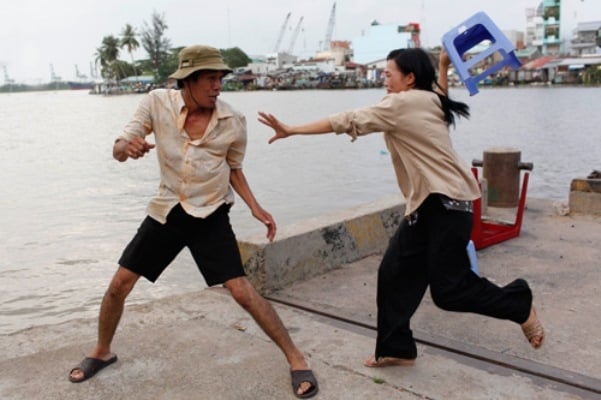 Hình ảnh vợ đánh chồng hài hước Gallery 2