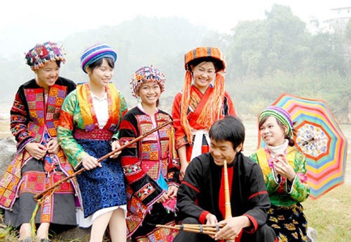 Các Tỉnh Đông Bắc và Tây Bắc Việt Nam: Khám Phá Vẻ Đẹp Thiên Nhiên và Văn Hóa Gallery 1