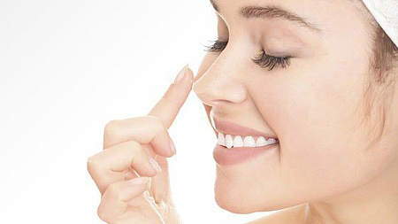 Vuốt Mũi Nhiều Có Sao Không?