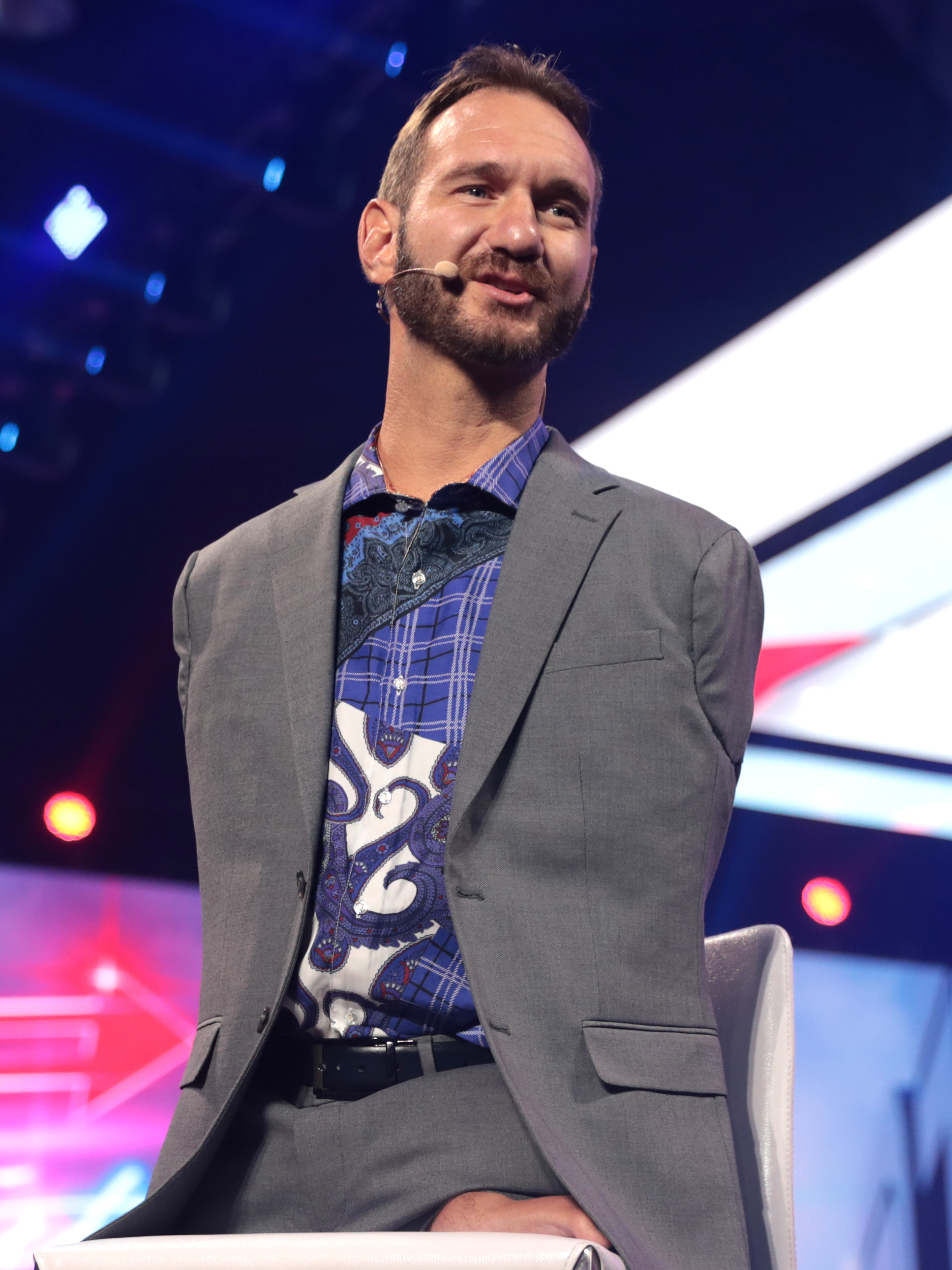 Ai là Nick Vujicic?