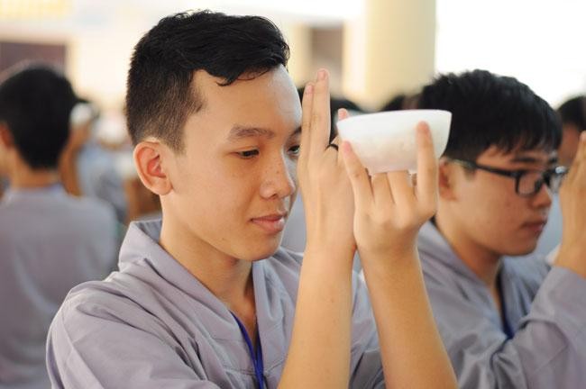 Xả Giới Bát Quan Trai
