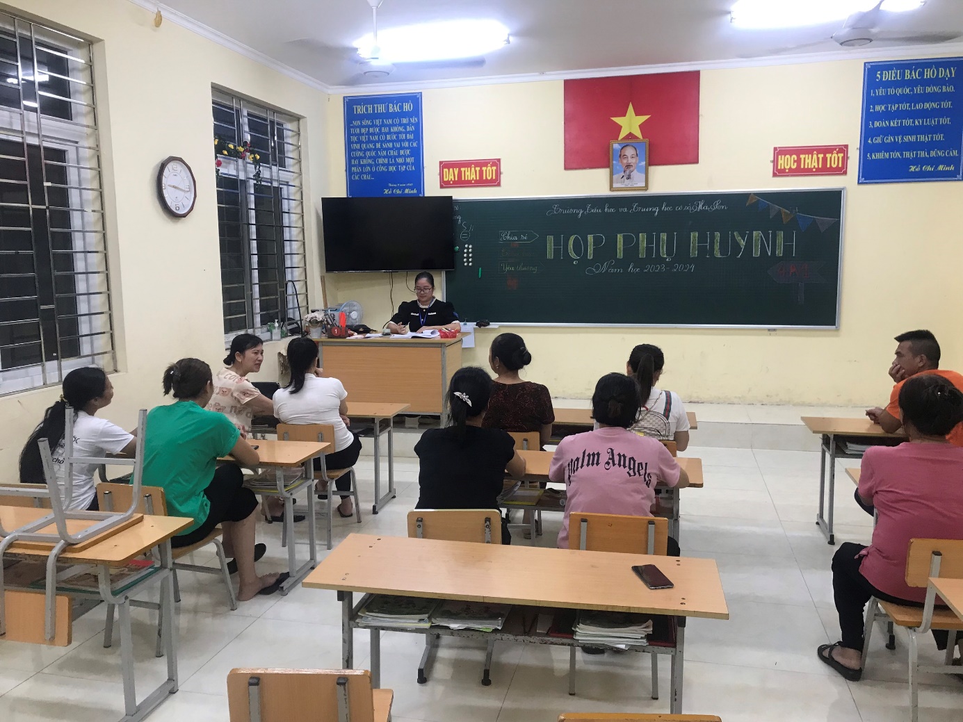 Xây dựng tinh thần đoàn kết trong lớp học Gallery 2