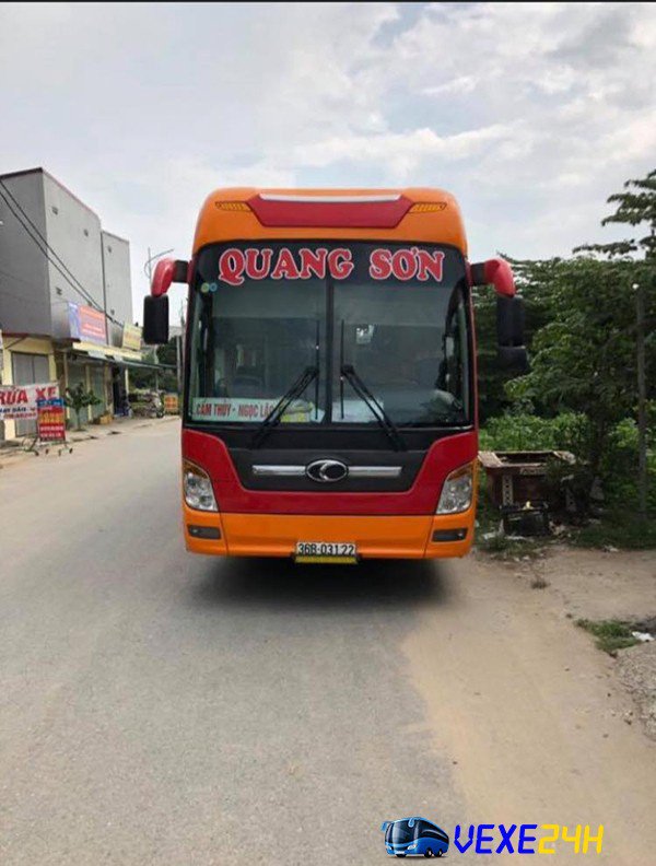 Xe Quang Sơn Mũi Né - Dịch Vụ Thuê Xe Uy Tín Tại Mũi Né