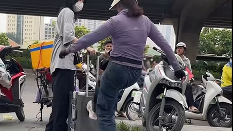 Xô Xác là gì? Tìm hiểu về loại thùng chứa đa năng này