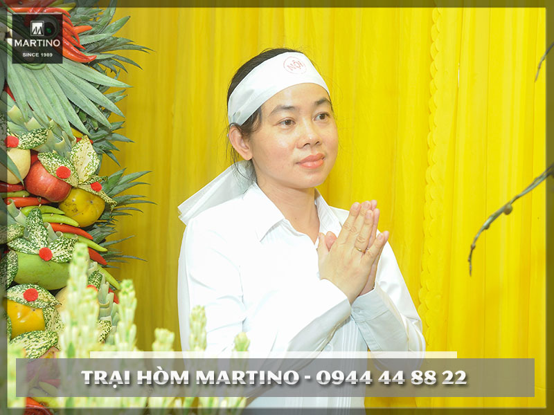 Khăn Tang: Ý Nghĩa, Cách Chọn và Sử Dụng Gallery 1