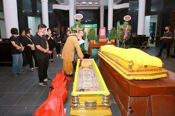 Nghi Thức Nhập Liệm: Hướng Dẫn Chi Tiết và Ý Nghĩa Gallery 2