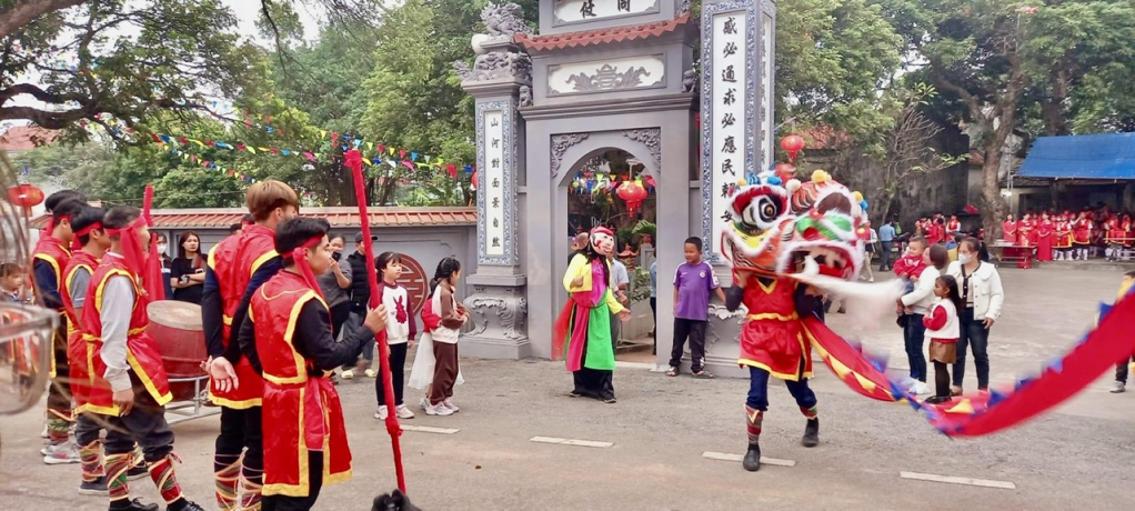 Trảy Hội là gì? Lễ hội truyền thống đặc sắc của người Việt Gallery 2