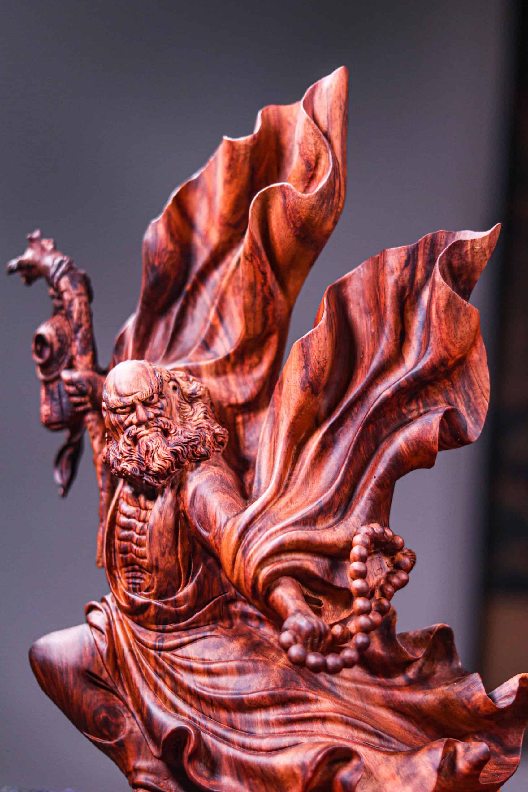 Tượng Gỗ Sưa Đỏ: Giá Trị, Ý Nghĩa Và Cách Chọn Mua Gallery 2