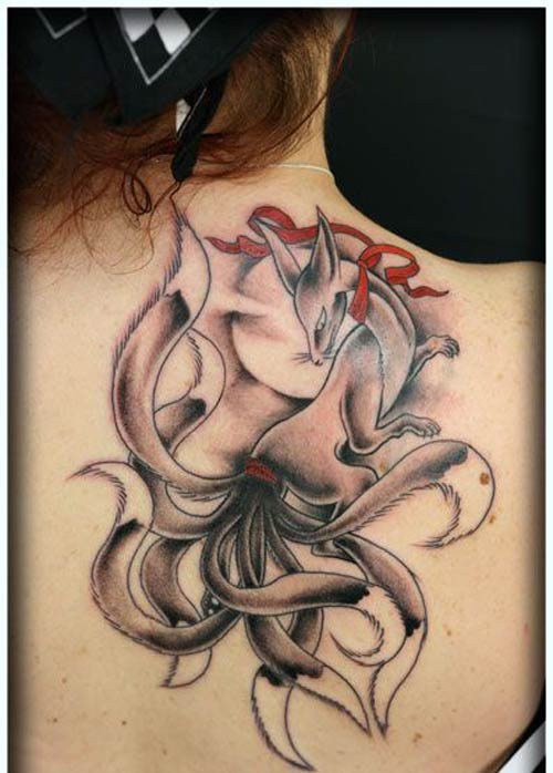 Hình Xăm Cửu Vĩ Hồ: Ý Nghĩa, Mẫu Hình Đẹp Và Địa Điểm Xăm Uy Tín Gallery 1