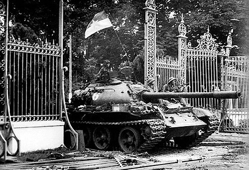 Thắng Lợi Quân Sự Của Quân Dân Việt Nam Năm 1975 Gallery 2
