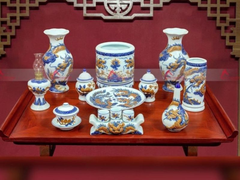Bát Hương Bốc Khói Nghi Ngút: Dấu Hiệu Tốt Hay Xấu? Gallery 1