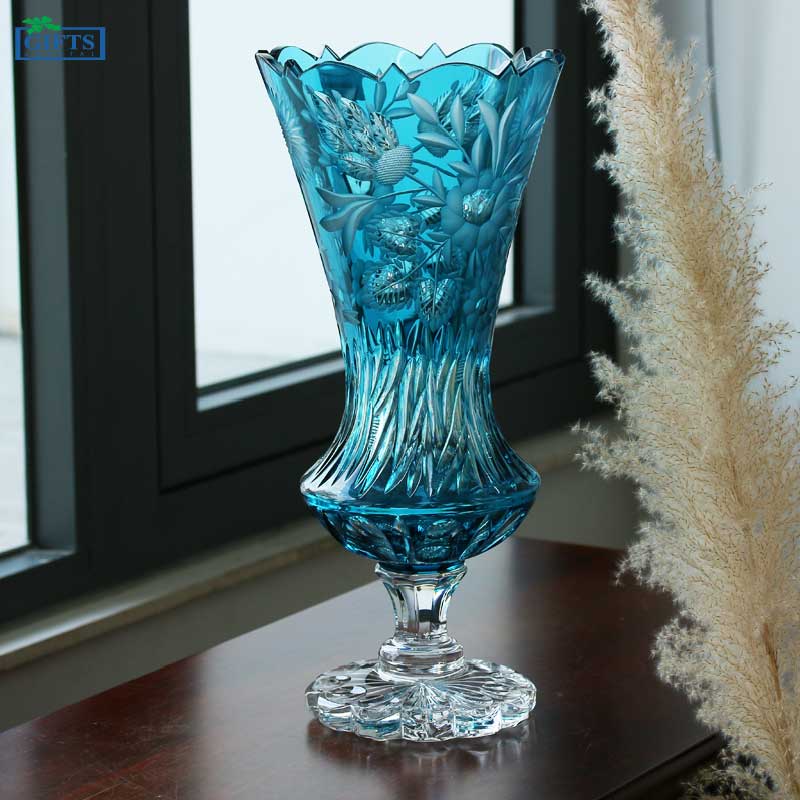 Bình Pha Lê Nghệ Thuật: Vẻ Đẹp Tinh Xảo Cho Không Gian Sang Trọng Gallery 2
