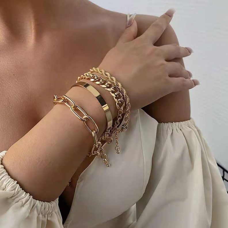 Lắc Vàng Mắc Xích: Xu Hướng Trang Sức Vàng Bền Bỉ Qua Thời Gian Gallery 2