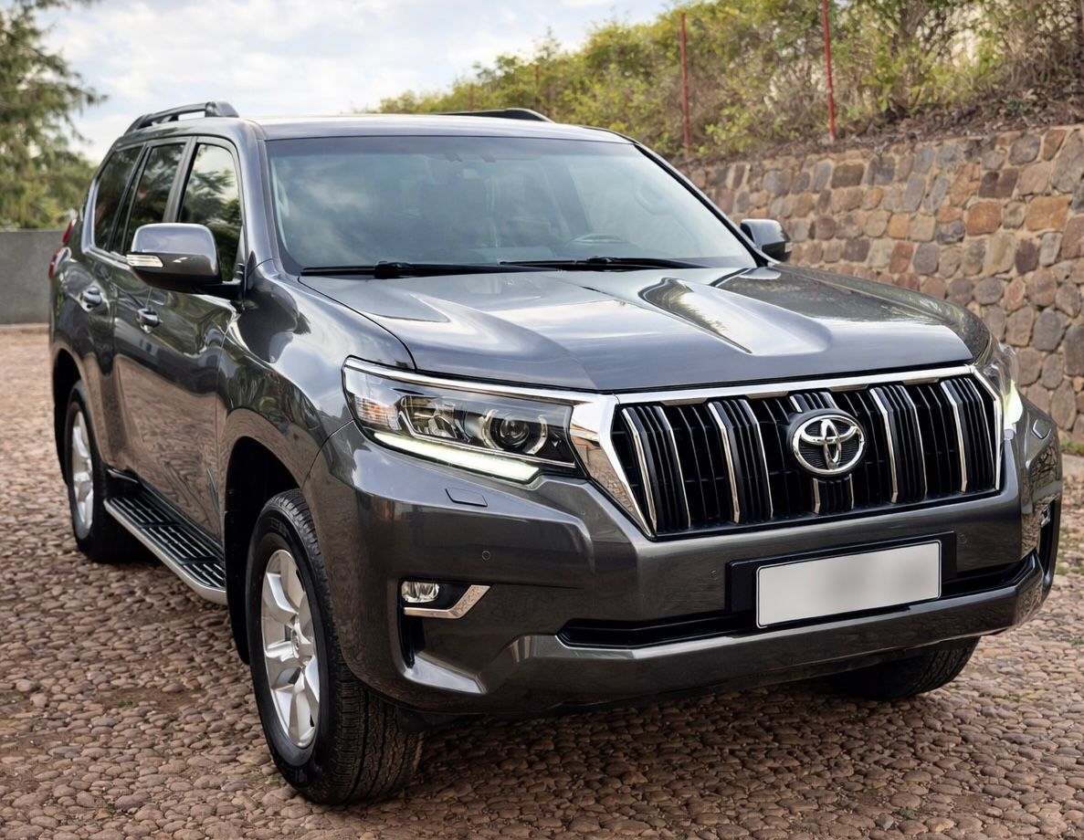 Toyota LAND CRUISER prado 2020 cover view