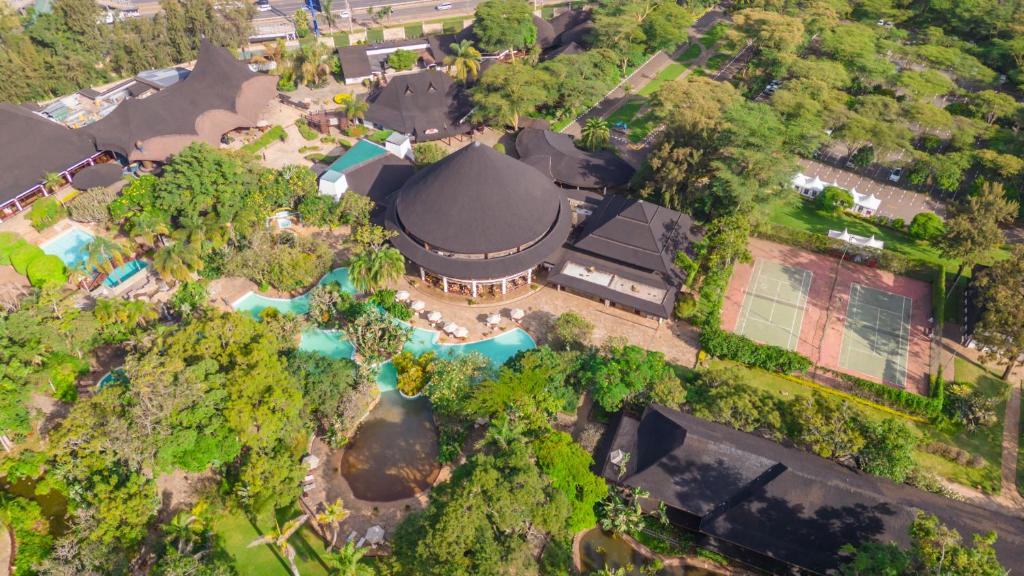 Safari Park Hotel