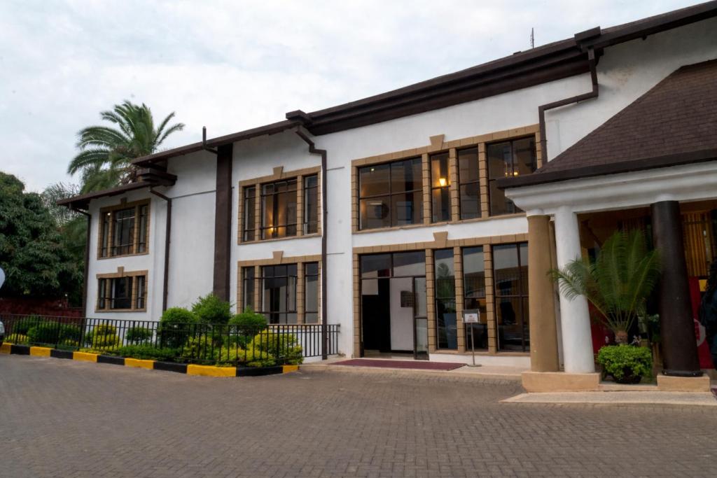 West Wood Hotel