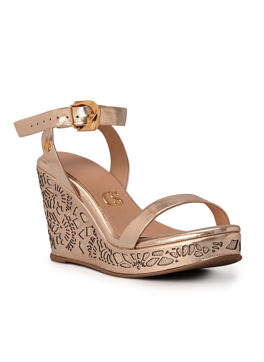 Anabela Dourada Laser Cutouts