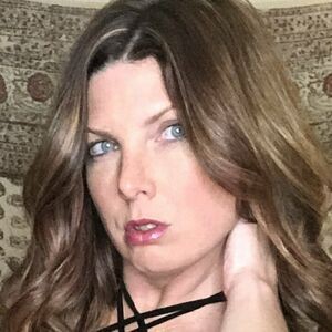 bigdtoji / yourhornyneighbor