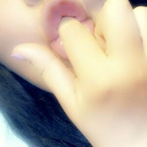 Scarlet / mo.scarlet / moreofscarlet