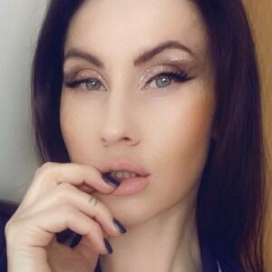 viktoriapeach / xalacia