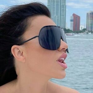 Stanija Dobrojevic / stanijadobrojevic