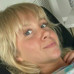 hollyhumph5 / hollyhumps