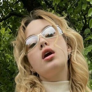 taaniarex / tiranicarex