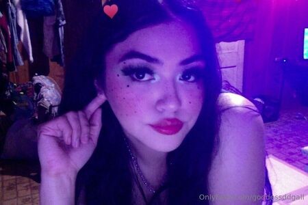 goddessddgal / goddessddgall