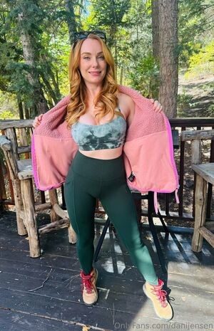 danijensen / realdanijensen