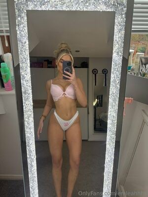 EmilyLeahPayne2 / Emleahhhh