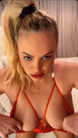 Maria Eugenia Rito / laritooki