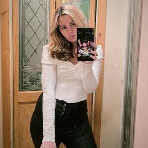 Suzy Lu / suzyluofficial