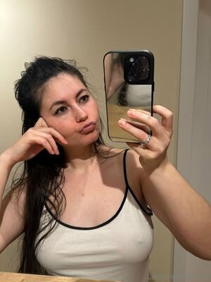 Lauren Brite / https: / laurenbrite / laurenbrite3