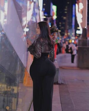 Bella Cifuentes / bellacifuentes_