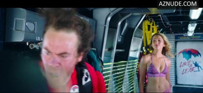 Jessica Rothe / jessica_rothe