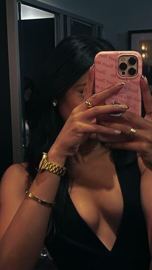 Mira Patel / mirapatelll