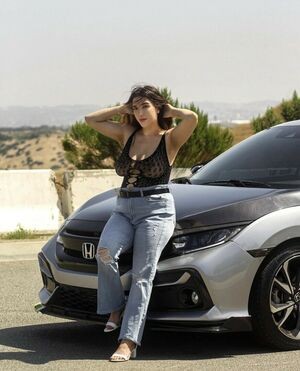 Animetitties619 / thicky619