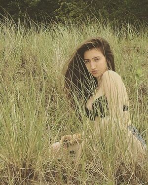 Jackie Cass / jackie_ina_box