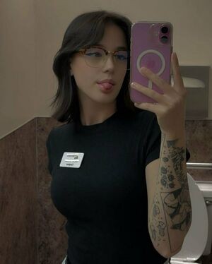 nanchloe / nanichloe