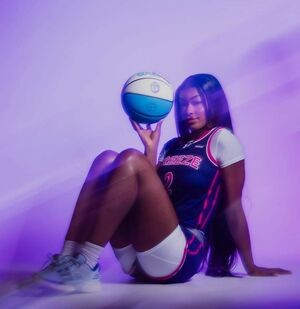 RJacksonReport / Rickea Jackson / rickea