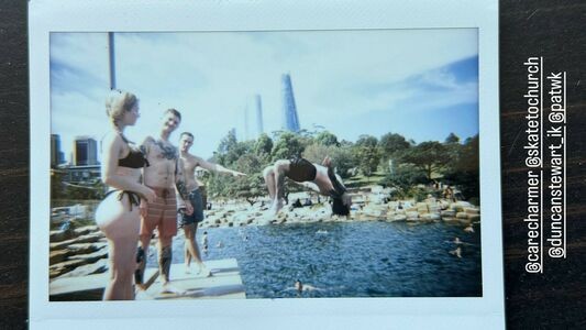 37521291 / Meg Mills / carecharmer