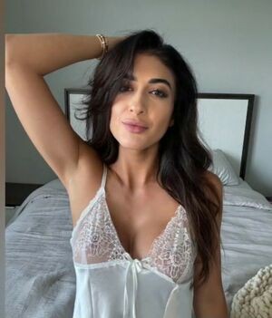 desi.does / desidoesdoos