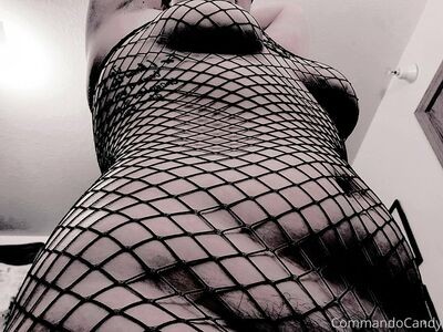 bazzaranovan / commandocandy