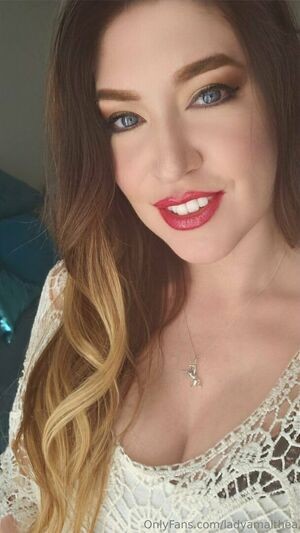 iitsstrawberrygemfree