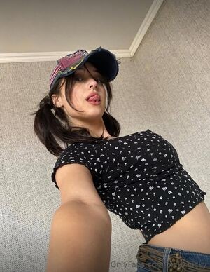 dinosammycavkings / picky.vicky